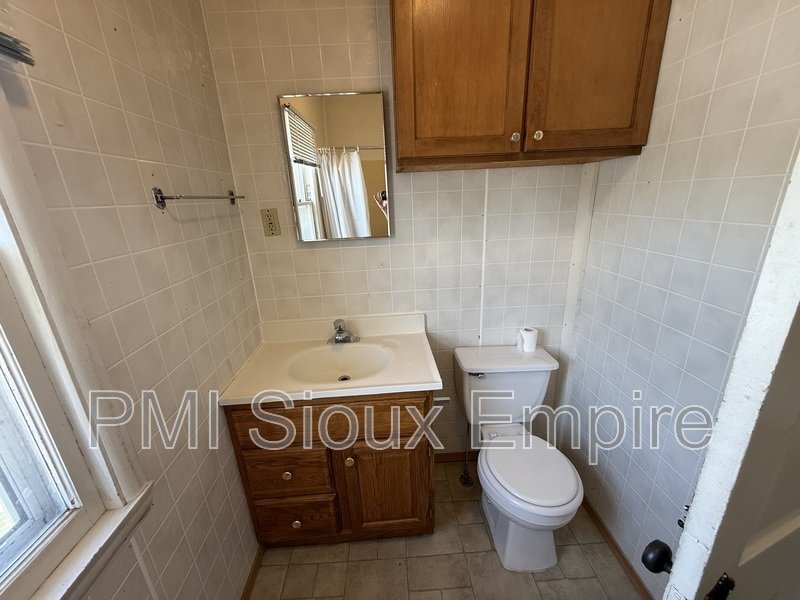 Open property image