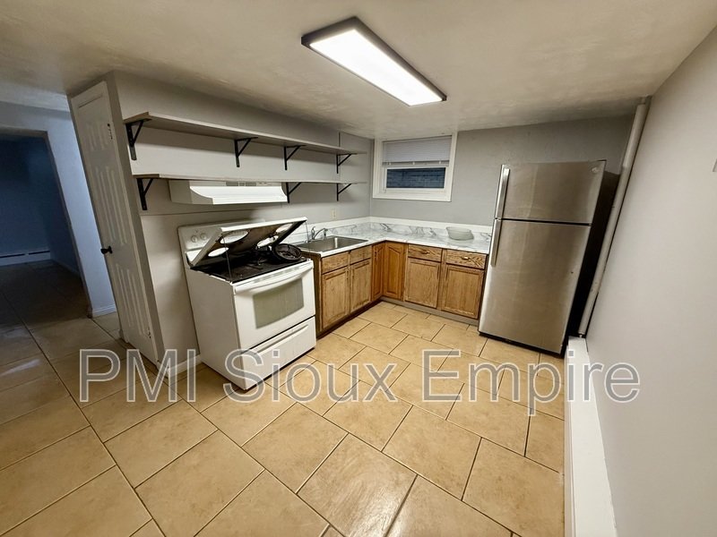 Bright property image