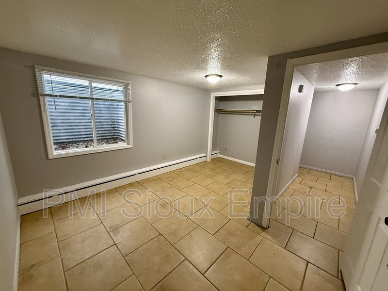 Bright property image