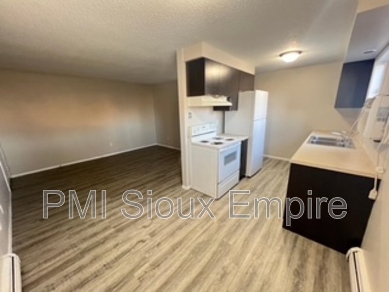 Modern/Beautiful property image