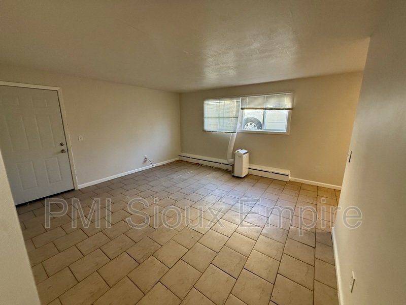 Bright property image