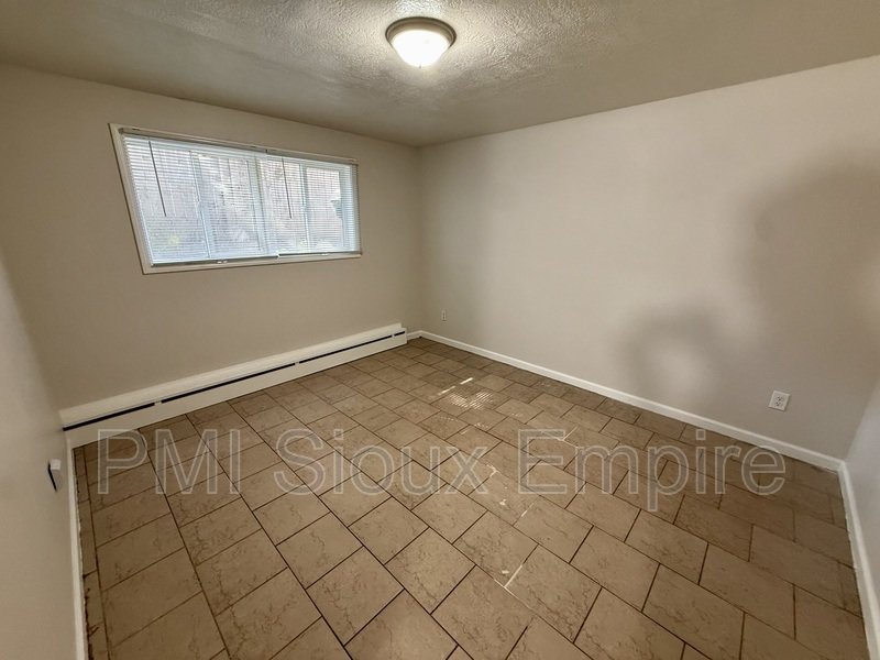 Bright property image