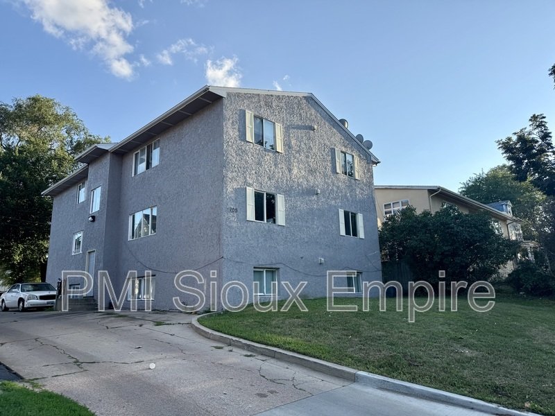 Bright property image