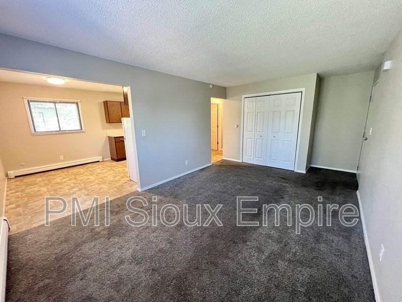 Bright property image