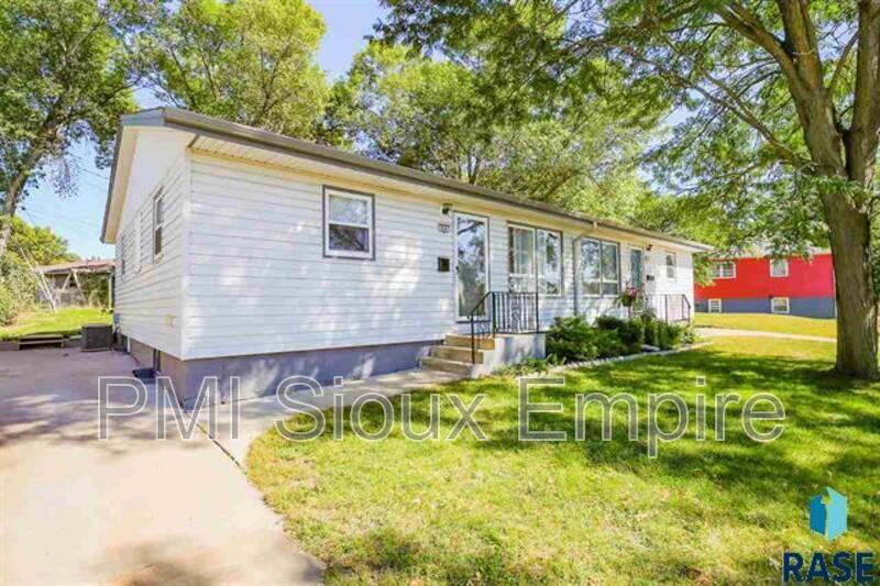 Bright property image