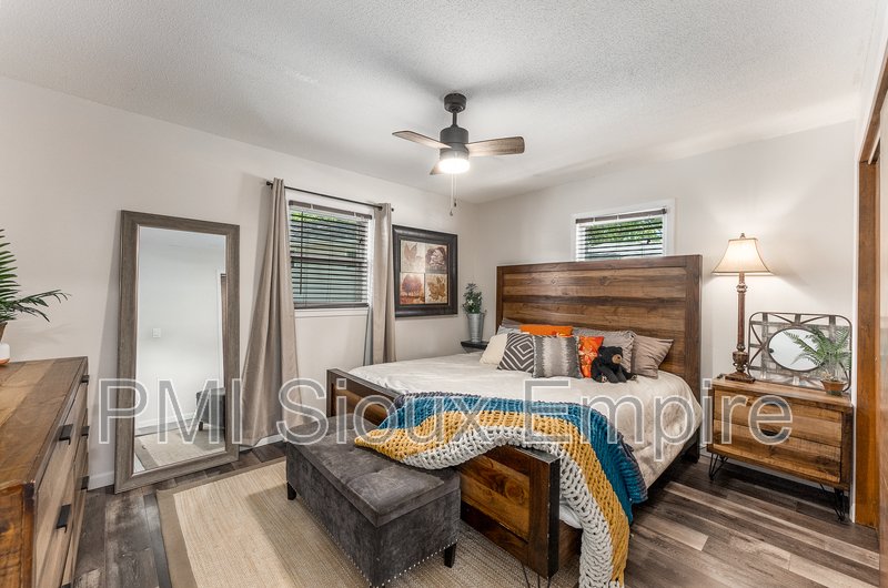 Bright property image