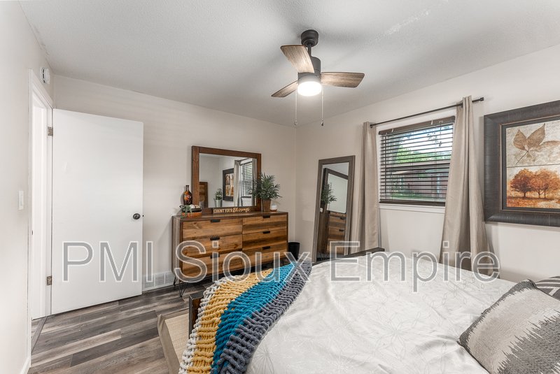 Bright property image