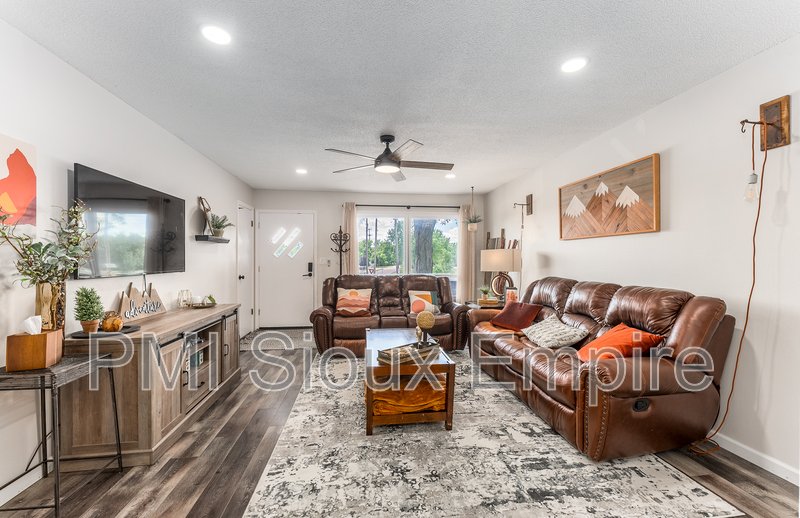 Bright property image