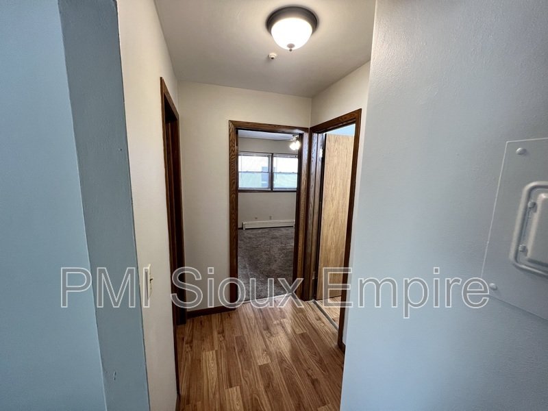 Open property image
